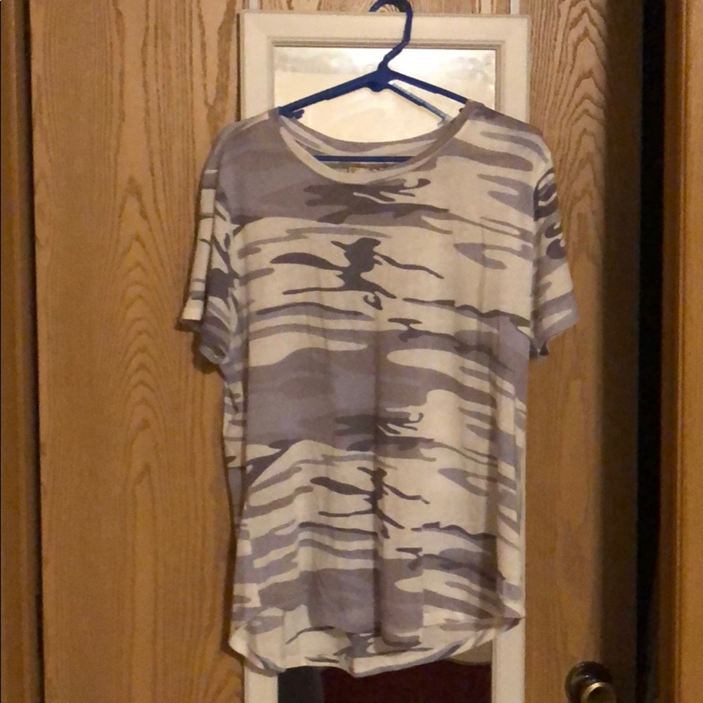 White Crow scoop neck t-shirt